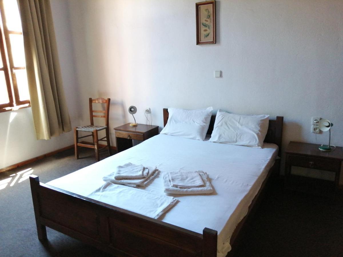 Lito Rooms Chania  Exteriör bild